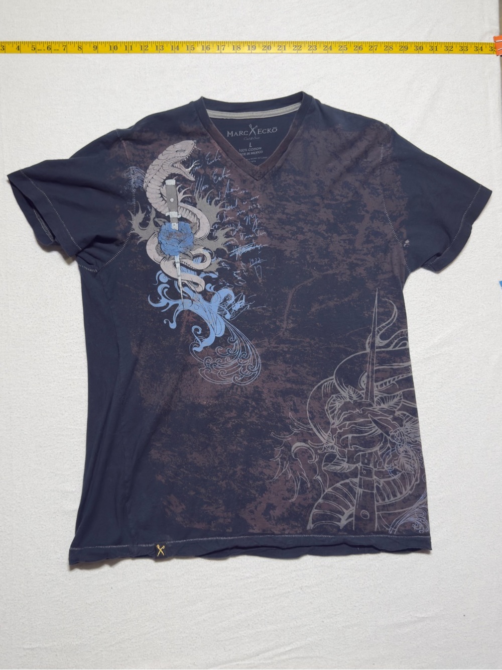 Marc Echo 2000s cut and sew Men’s Navy Graphic V-Neck Shirt